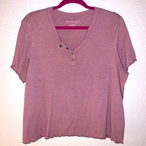 Cropped pink tee